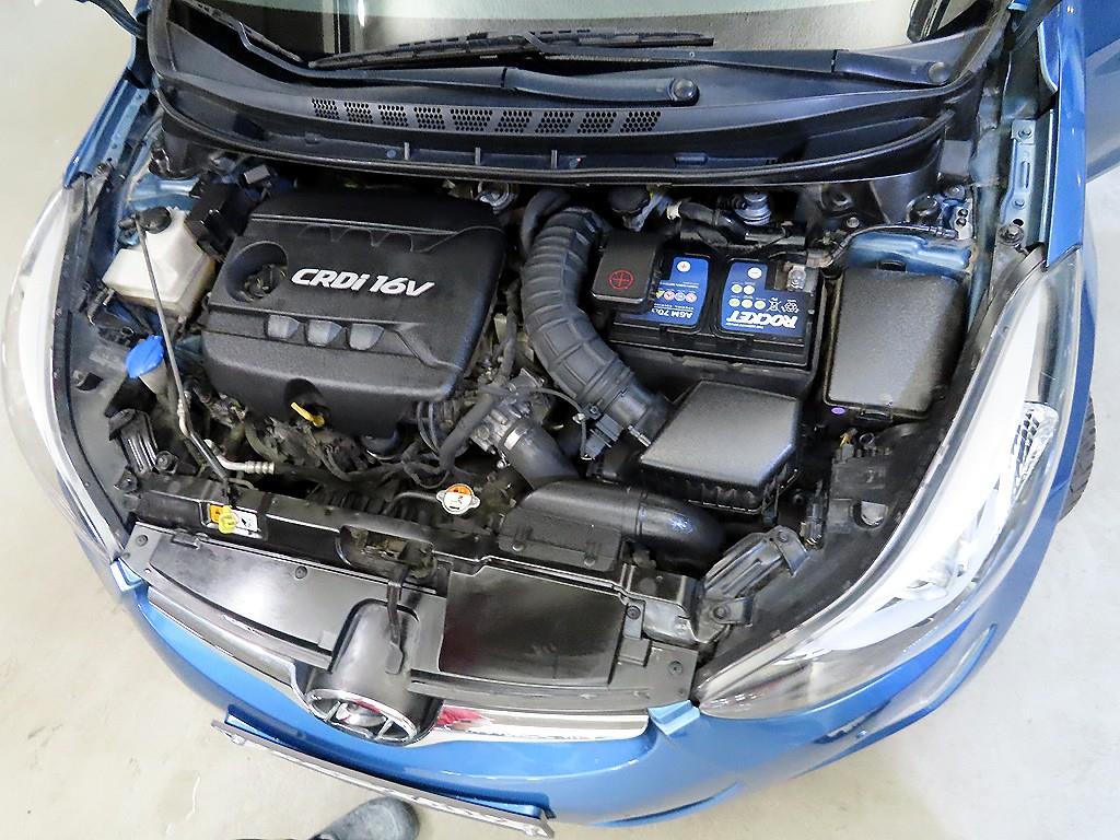 HYUNDAI Avante 2015 Azul - Importación desde Corea - HF Imports Iquique - Foto 16