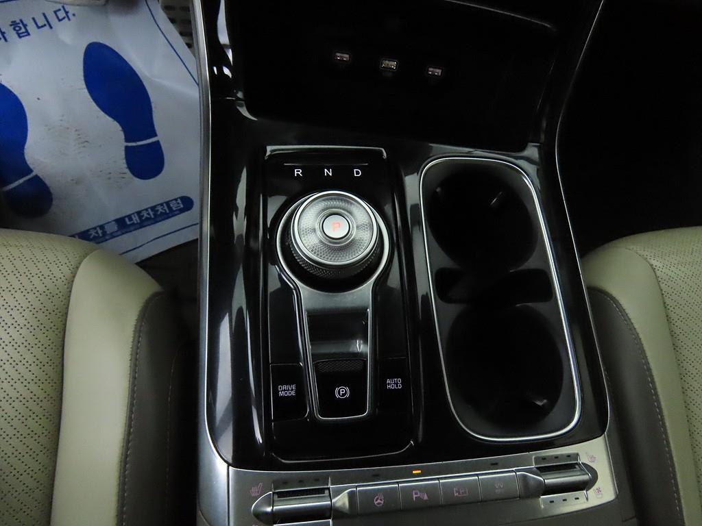 KIA Carnival 2021 Blanco - Importación desde Corea - HF Imports Iquique - Foto 13