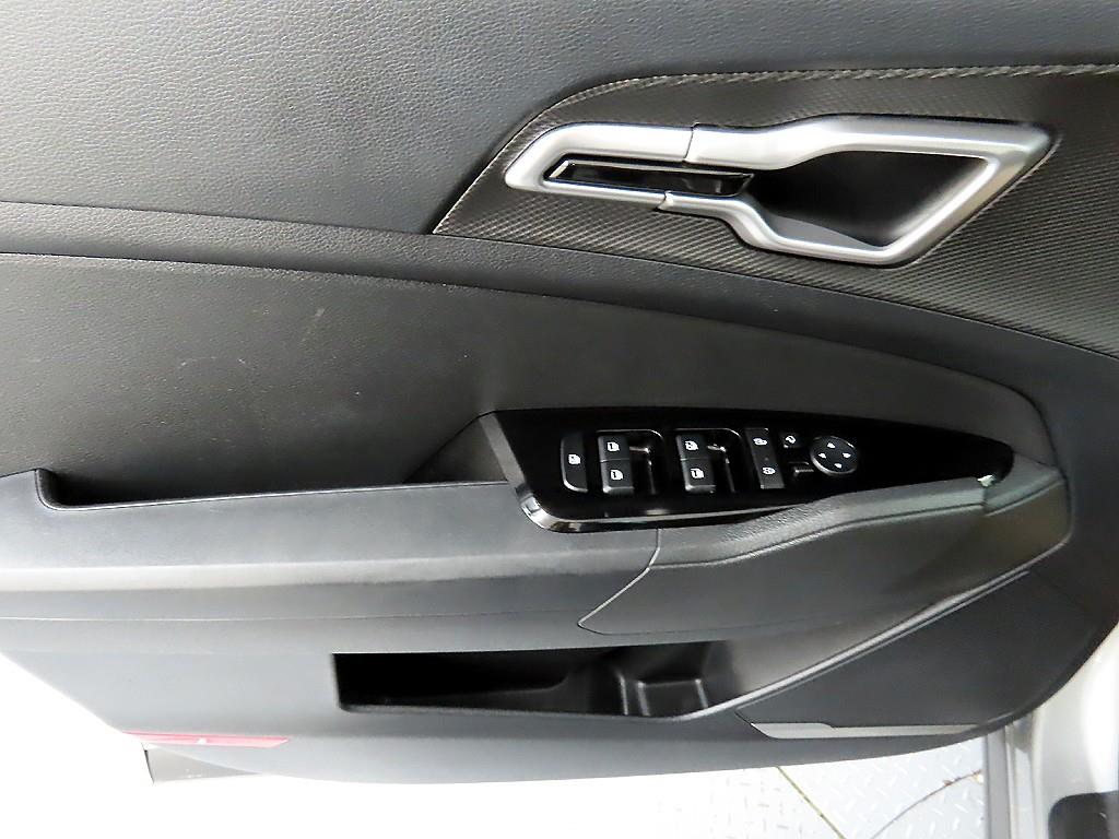 KIA Sportage - Vista 11