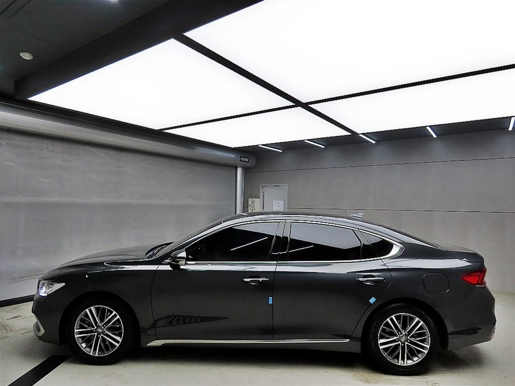 HYUNDAI Grandeur - Vista 4