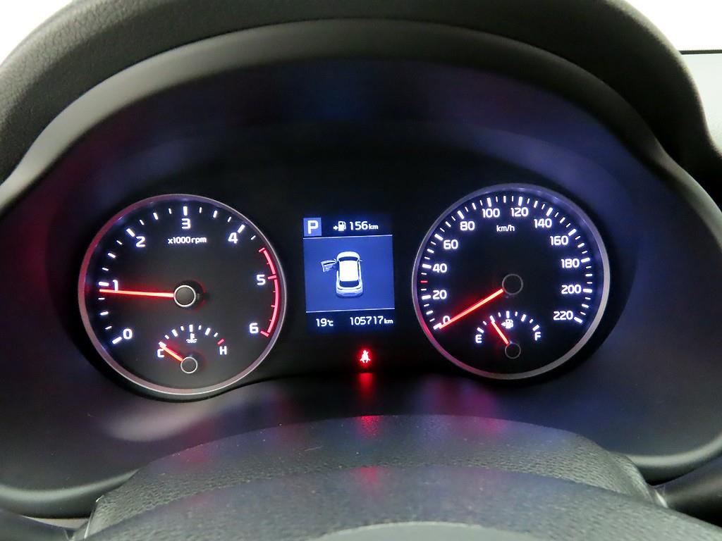 KIA Stonic - Vista 5