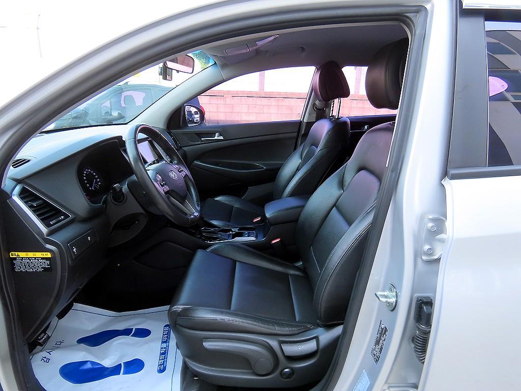 HYUNDAI Tucson - Vista 5