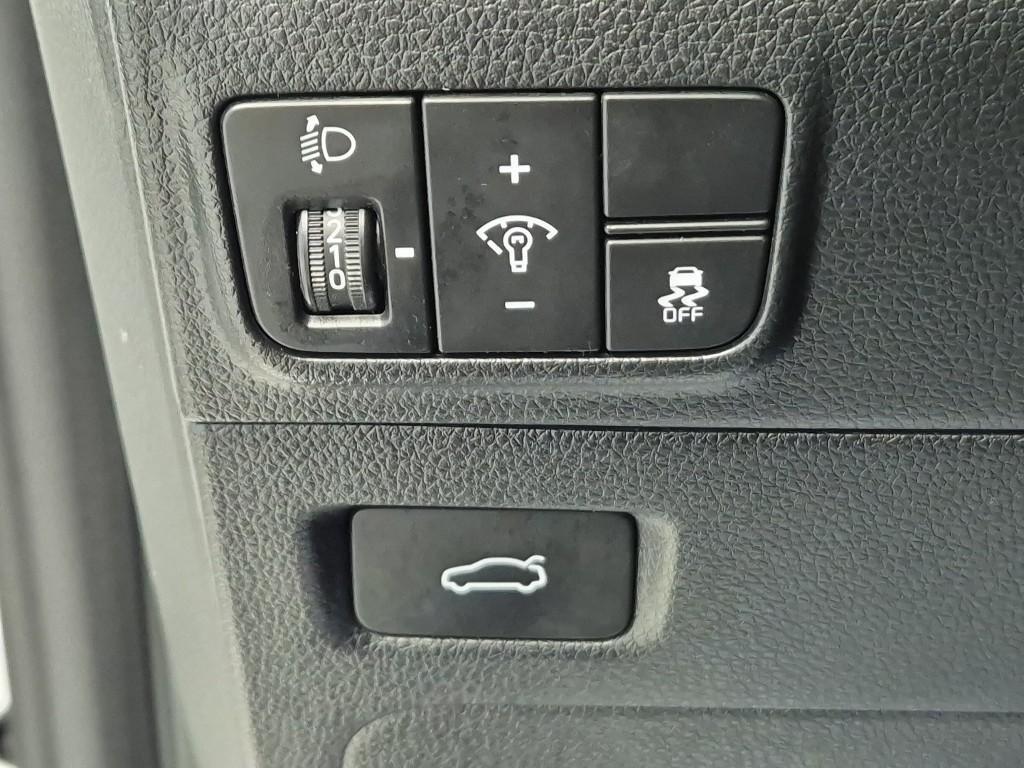 KIA K5 2024 Blanco - Importación desde Corea - HF Imports Iquique - Foto 17