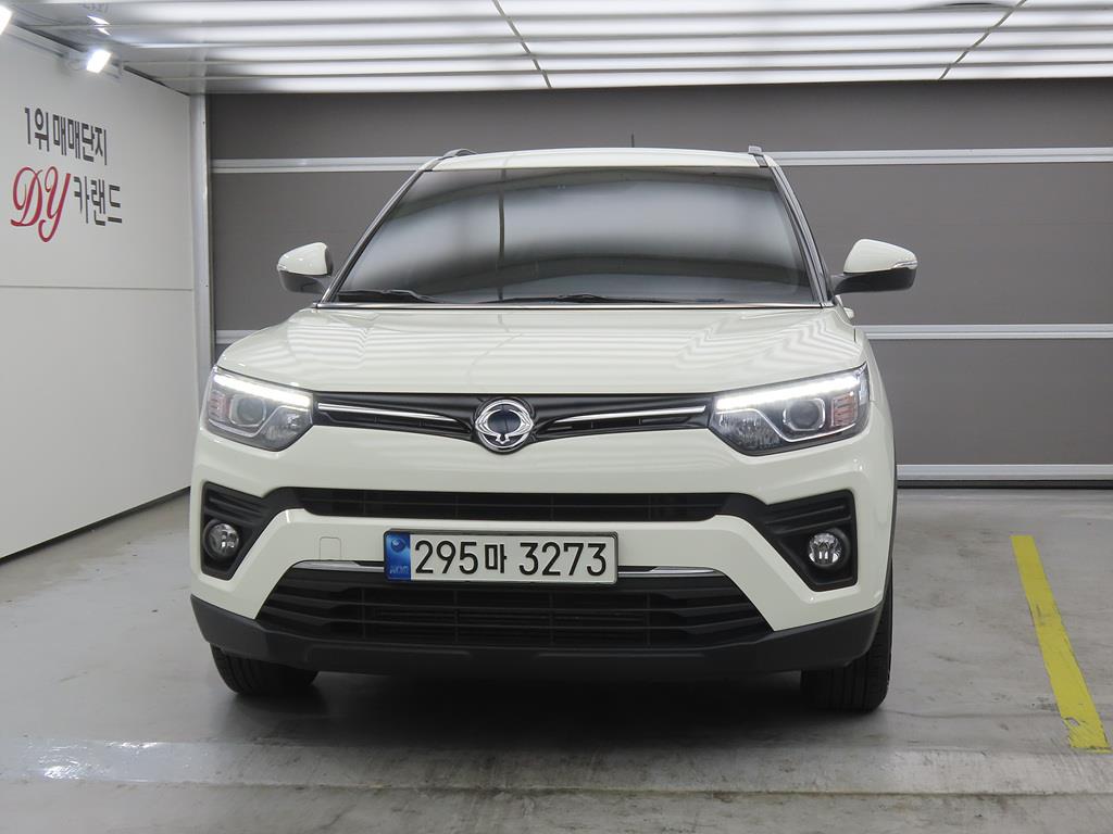 Ssangyong Tivoli - Vista 2