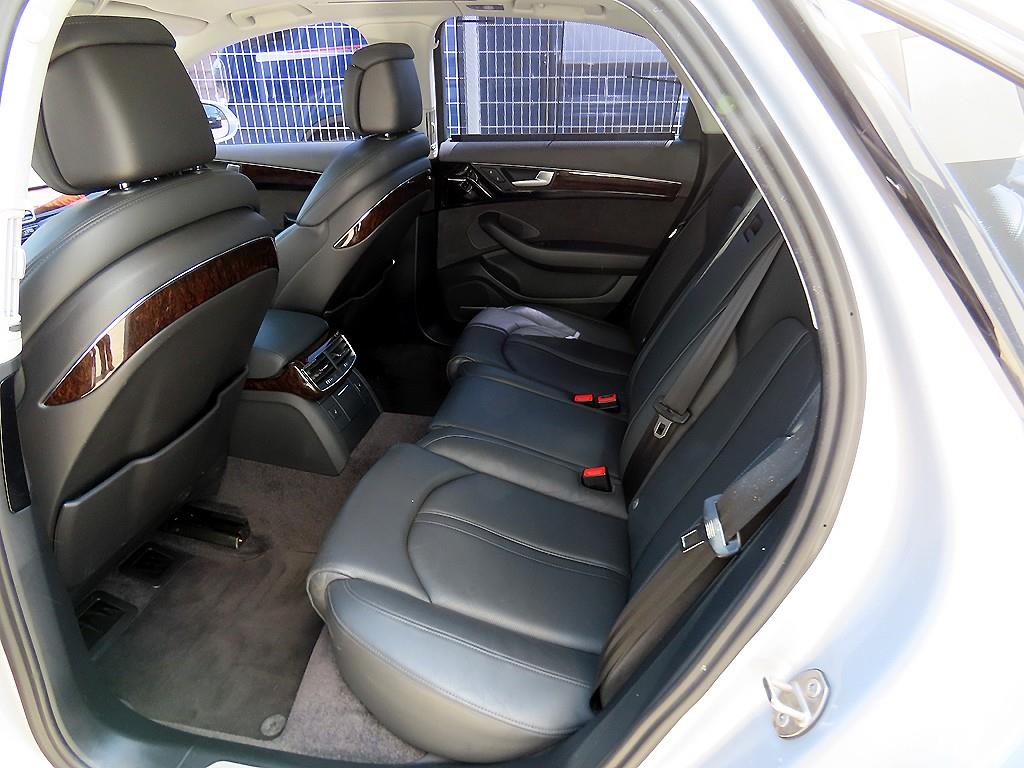 Audi A8 - Vista 6