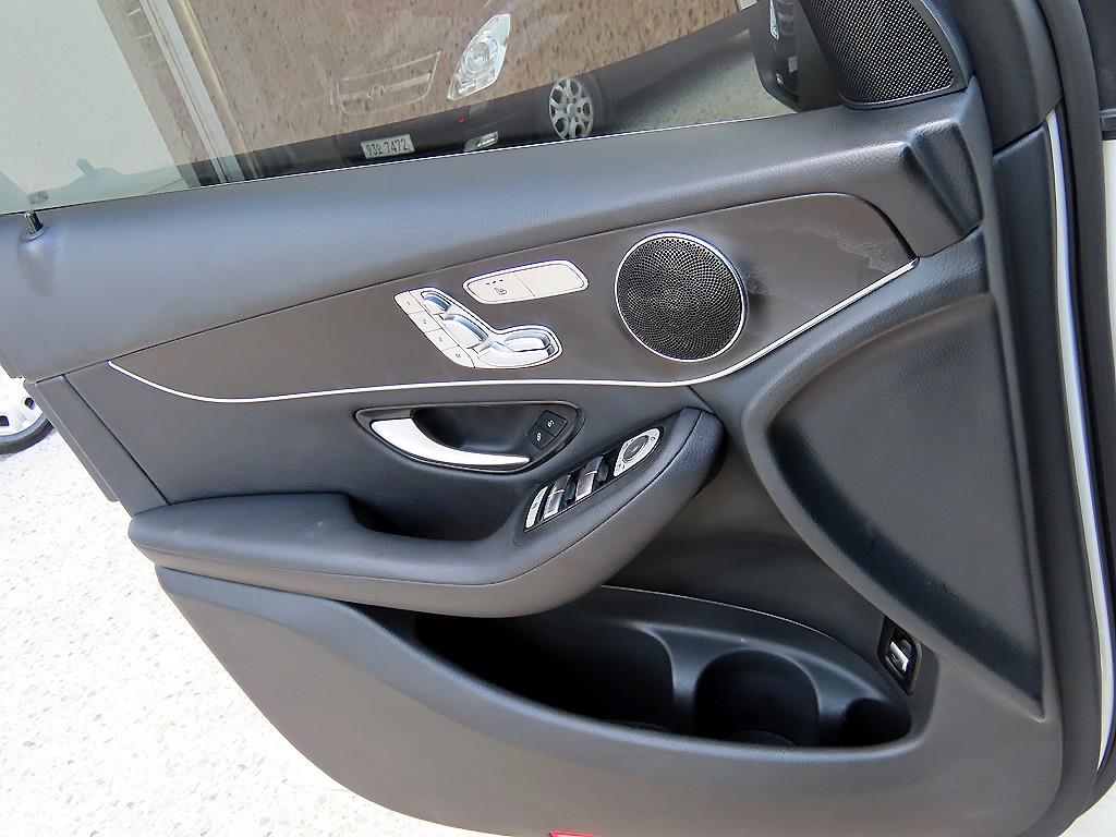 Mercedes Benz GLC Class - Vista 11