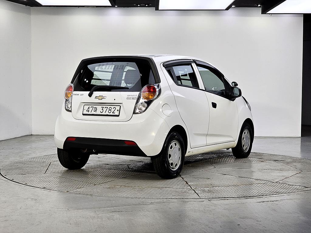 Chevrolet Spark - Vista 4