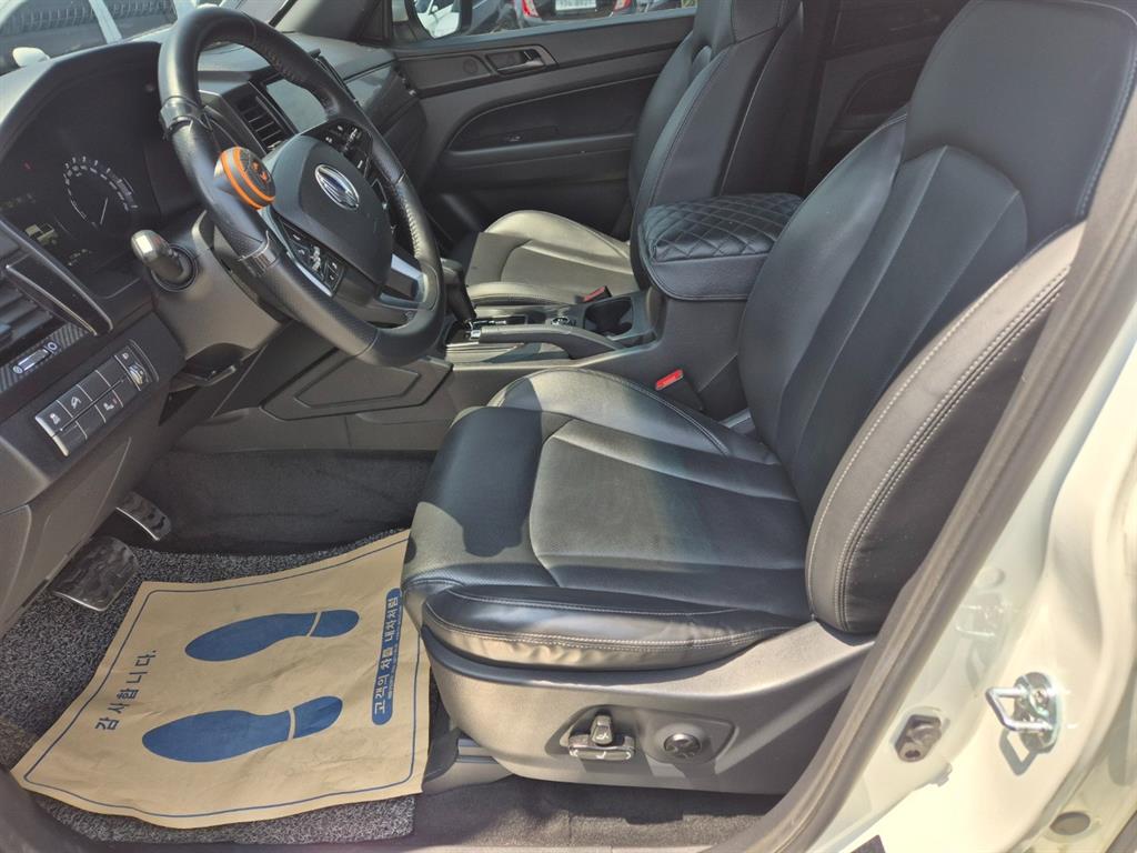 Ssangyong Rexton - Vista 8