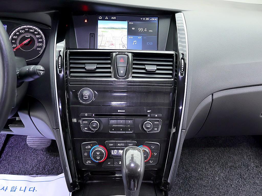 SAMSUNG SM7 2019 Blanco - Importación desde Corea - HF Imports Iquique - Foto 9