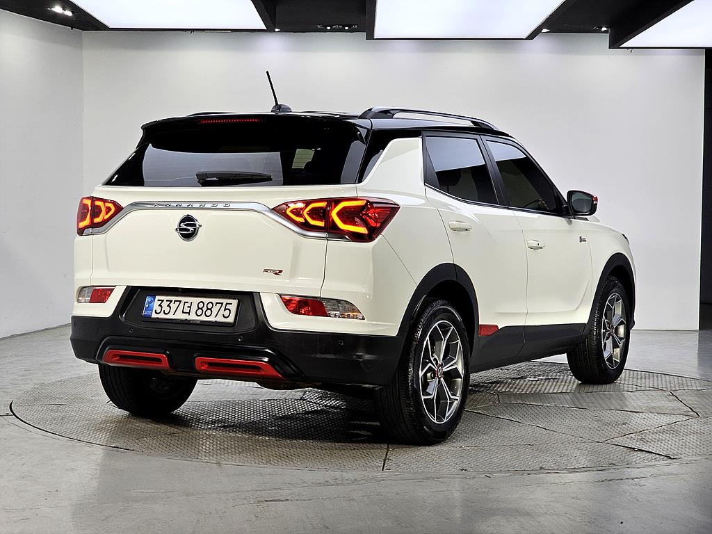 Ssangyong Korando - Vista 4