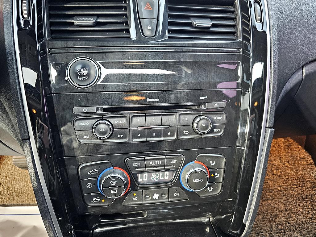 SAMSUNG SM7 2018 Gris - Importación desde Corea - HF Imports Iquique - Foto 13