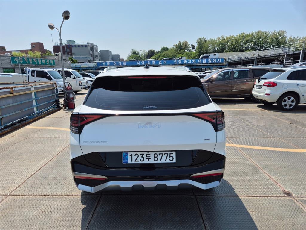 KIA Sportage - Vista 5