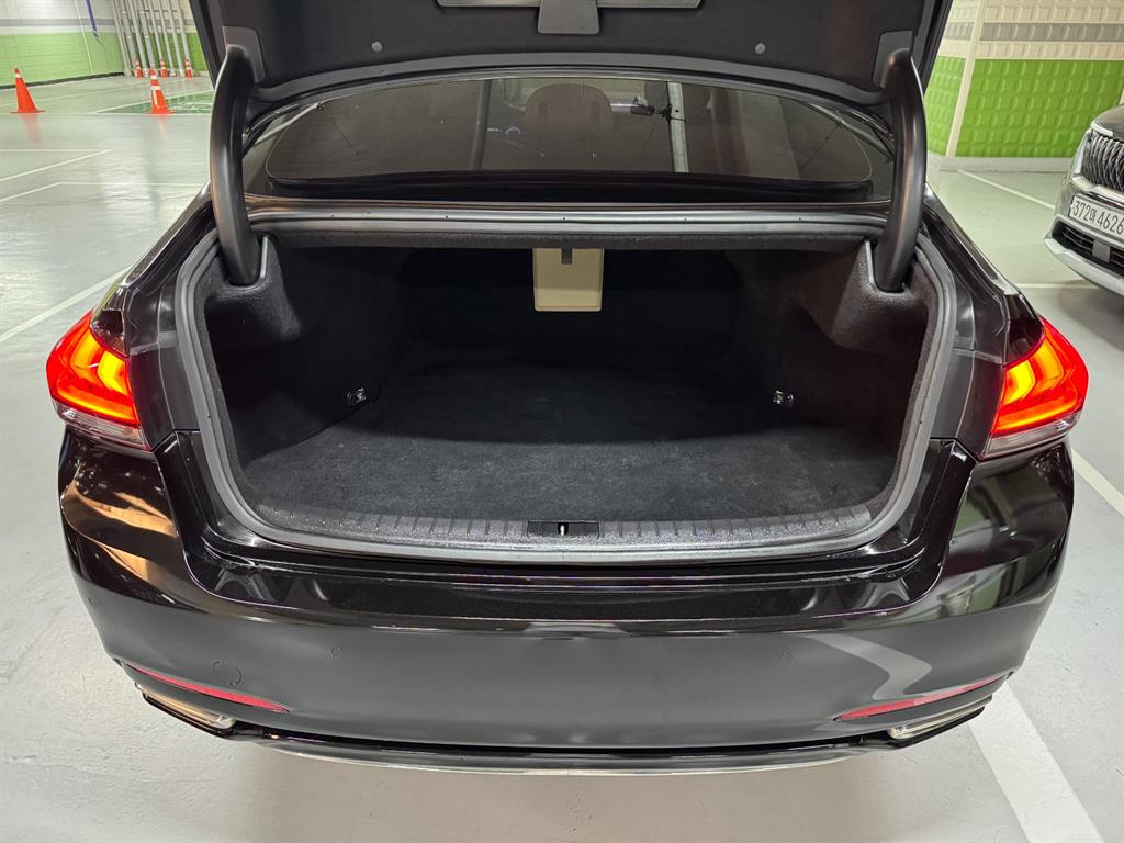 Genesis G80 - Vista 7