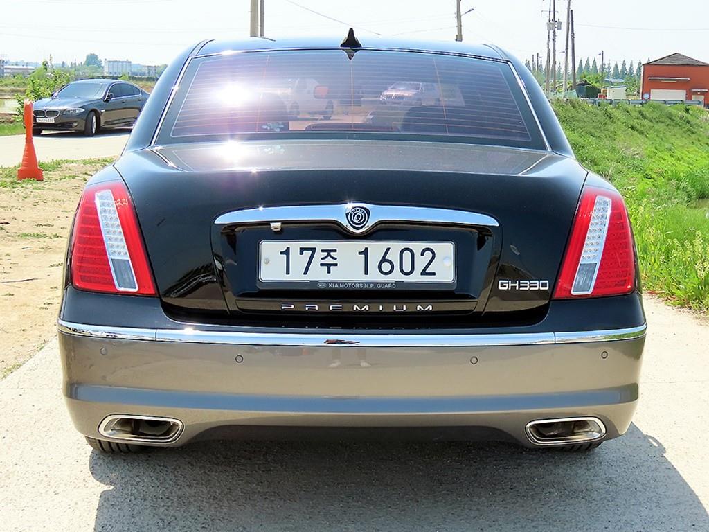 KIA Opirus - Vista 4