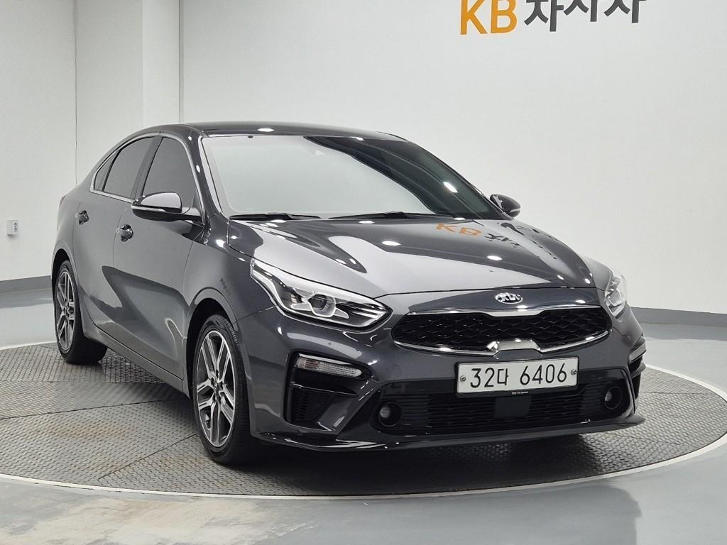 KIA K3 - Vista 3