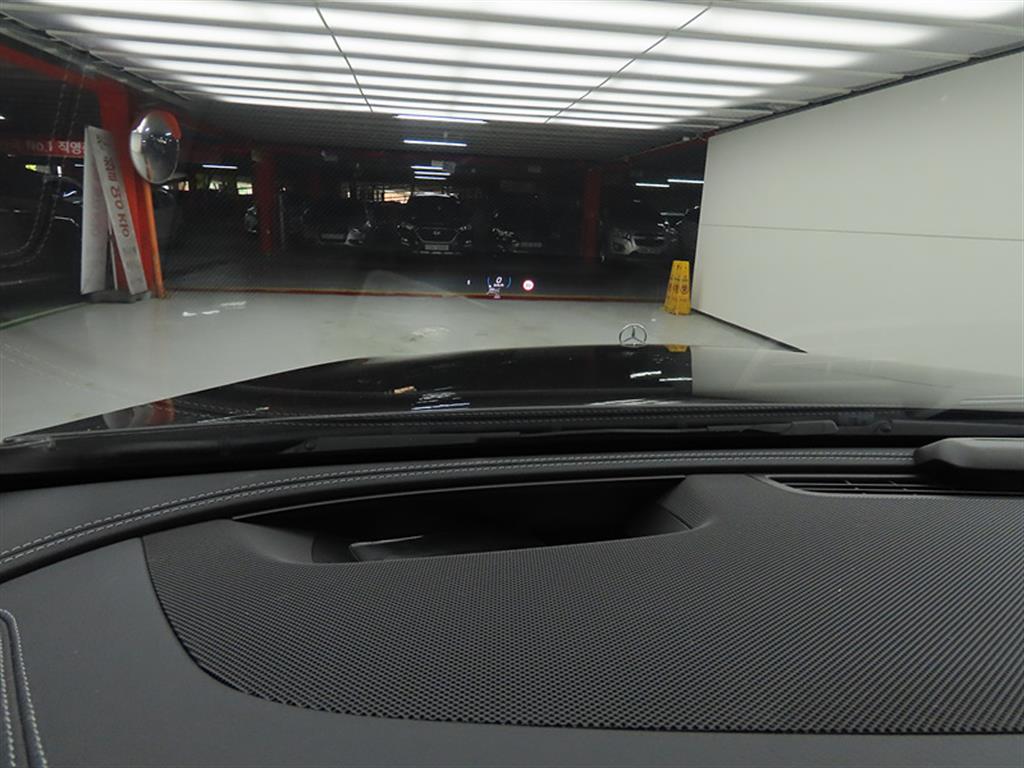 Mercedes Benz E class - Vista 11