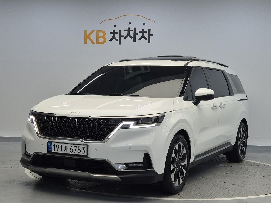 KIA Carnival 2023 Blanco - Importación desde Corea - HF Imports Iquique - Foto 1