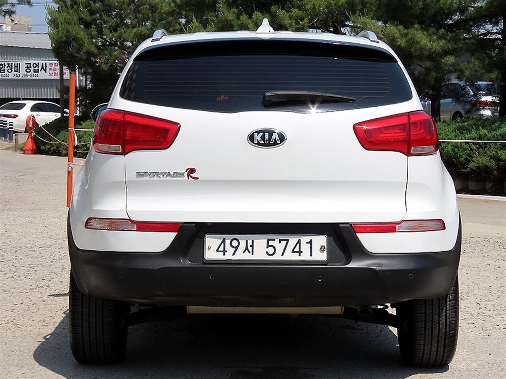 KIA Sportage - Vista 4