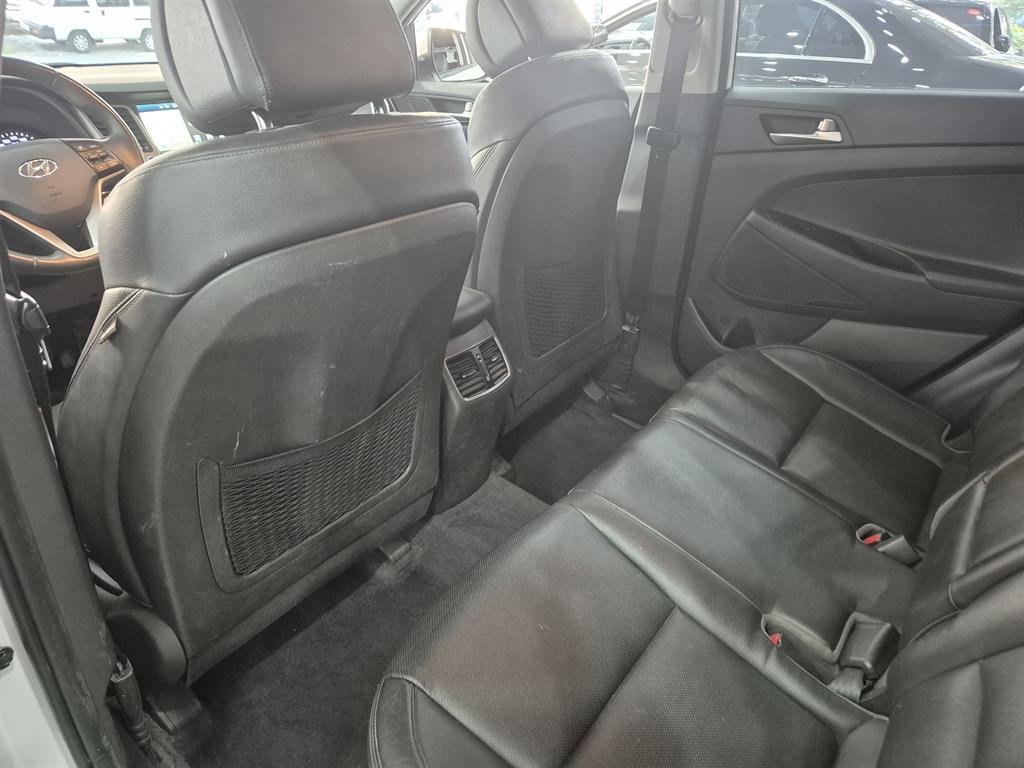 HYUNDAI Tucson 2018 Blanco - Importación desde Corea - HF Imports Iquique - Foto 13
