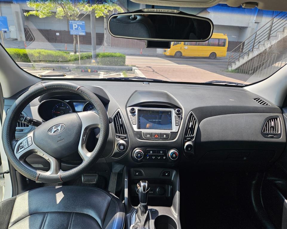 HYUNDAI Tucson - Vista 8