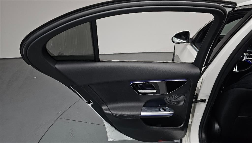Mercedes Benz C Class 2023 Blanco - Importación desde Corea - HF Imports Iquique - Foto 14