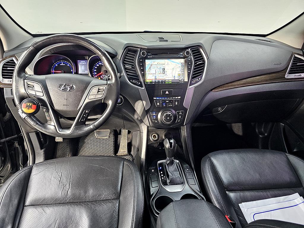 HYUNDAI Santa Fe - Vista 5
