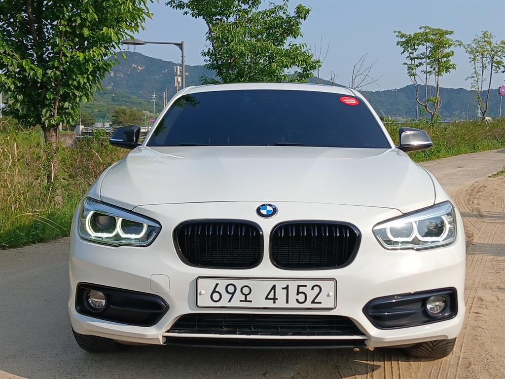 BMW 1 series 2019 Blanco - Importación desde Corea - HF Imports Iquique - Foto 1