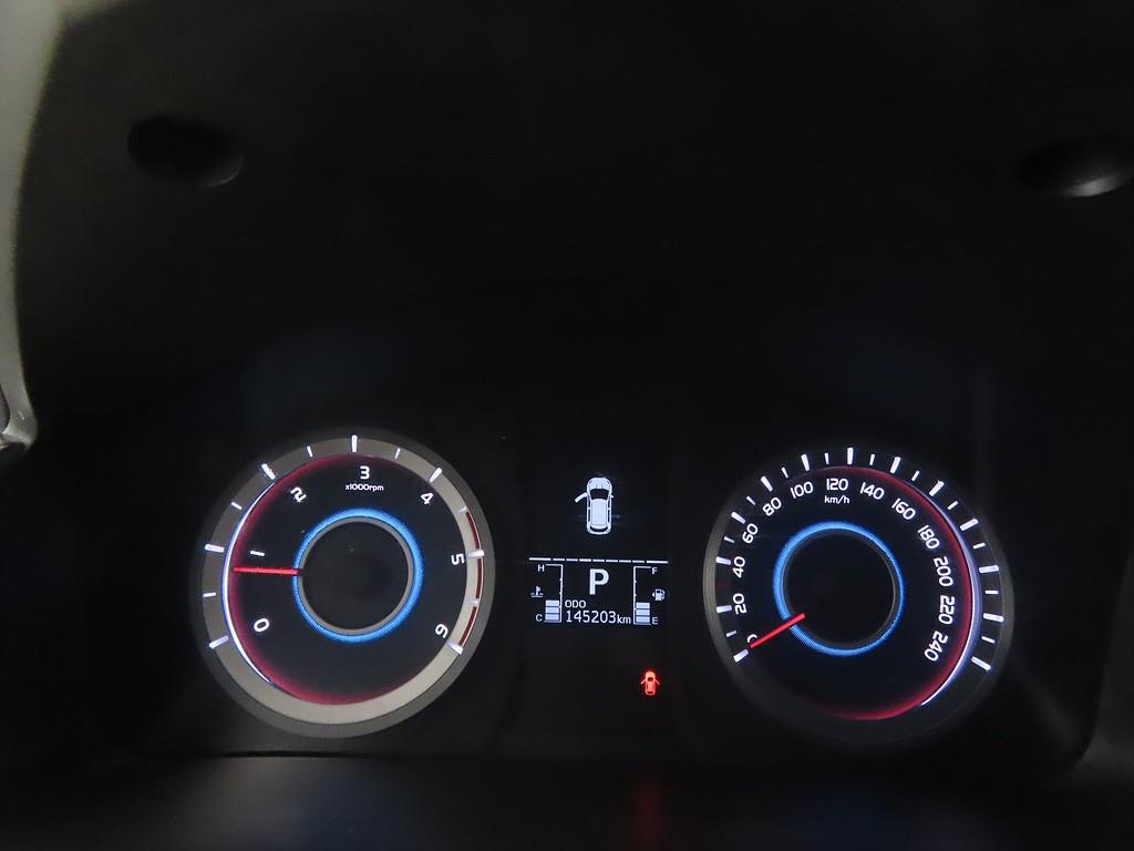 Ssangyong Korando - Vista 10