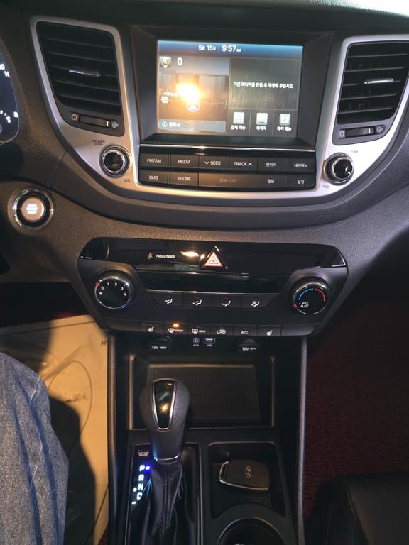 HYUNDAI Tucson 2016 Negro - Importación desde Corea - HF Imports Iquique - Foto 13