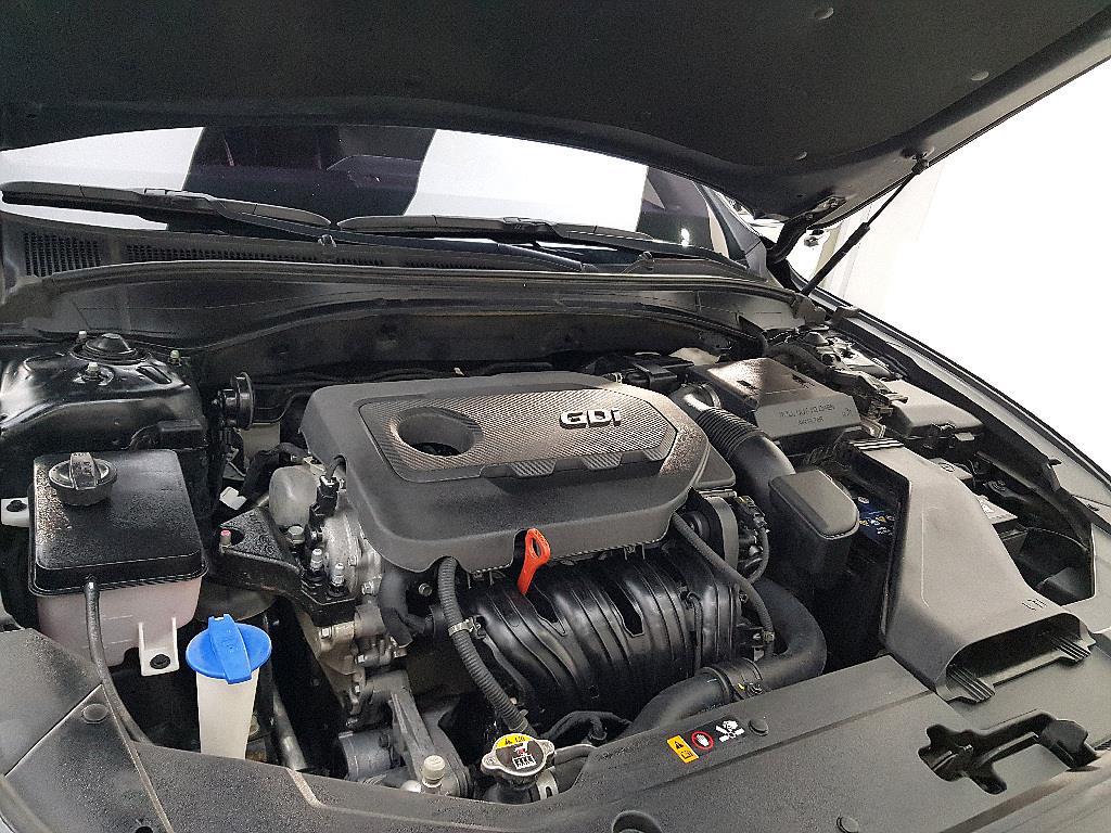 HYUNDAI Grandeur - Vista 6