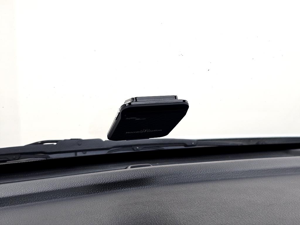 HYUNDAI Sonata - Vista 12