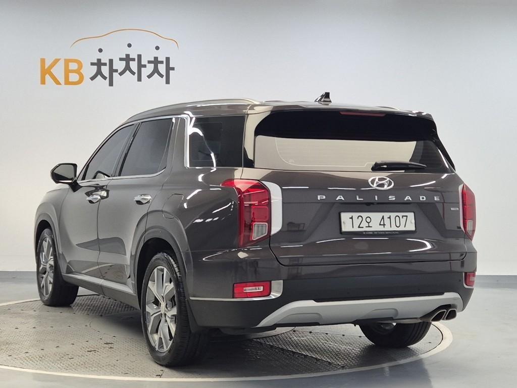 HYUNDAI Palisade - Vista 3