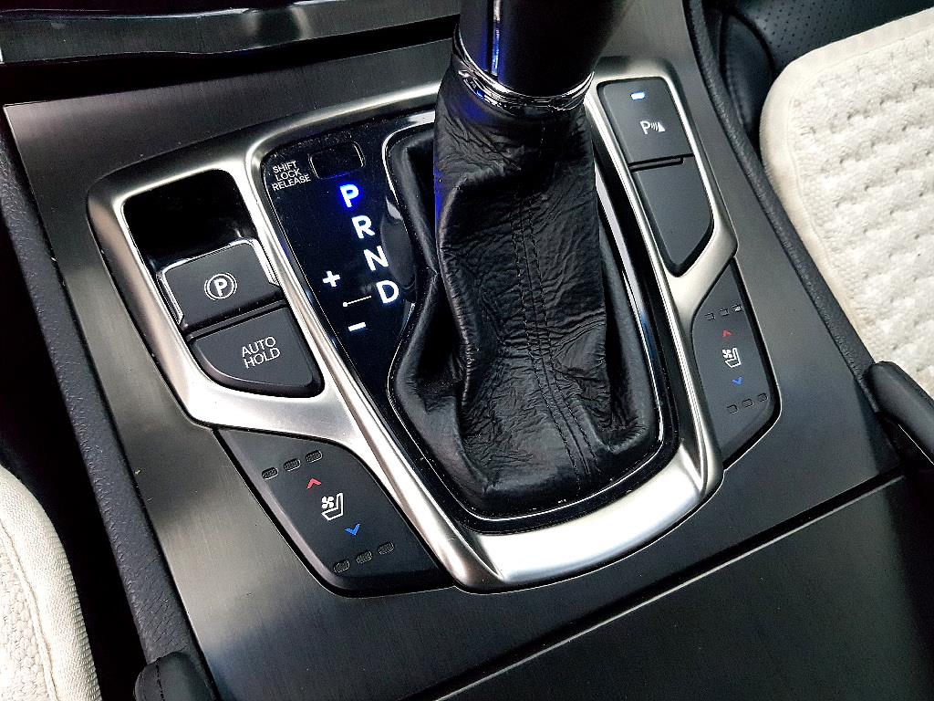 HYUNDAI Grandeur 2015 Negro - Importación desde Corea - HF Imports Iquique - Foto 13