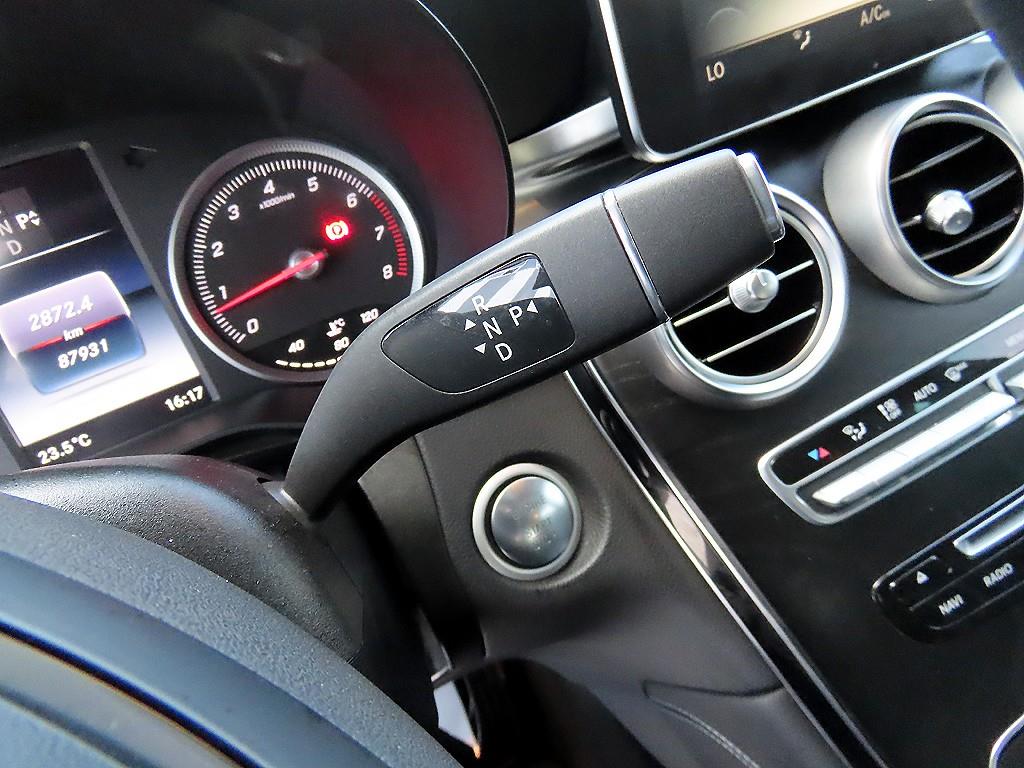 Mercedes Benz GLC Class - Vista 10