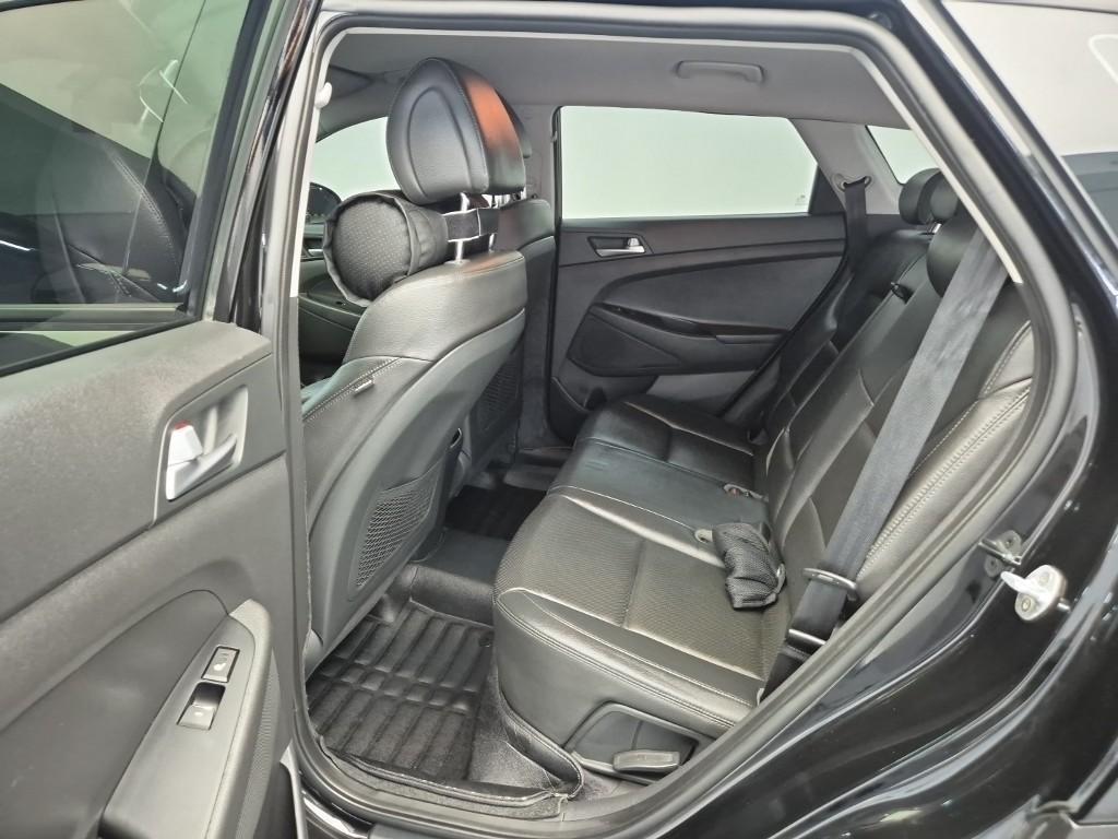 HYUNDAI Tucson - Vista 12