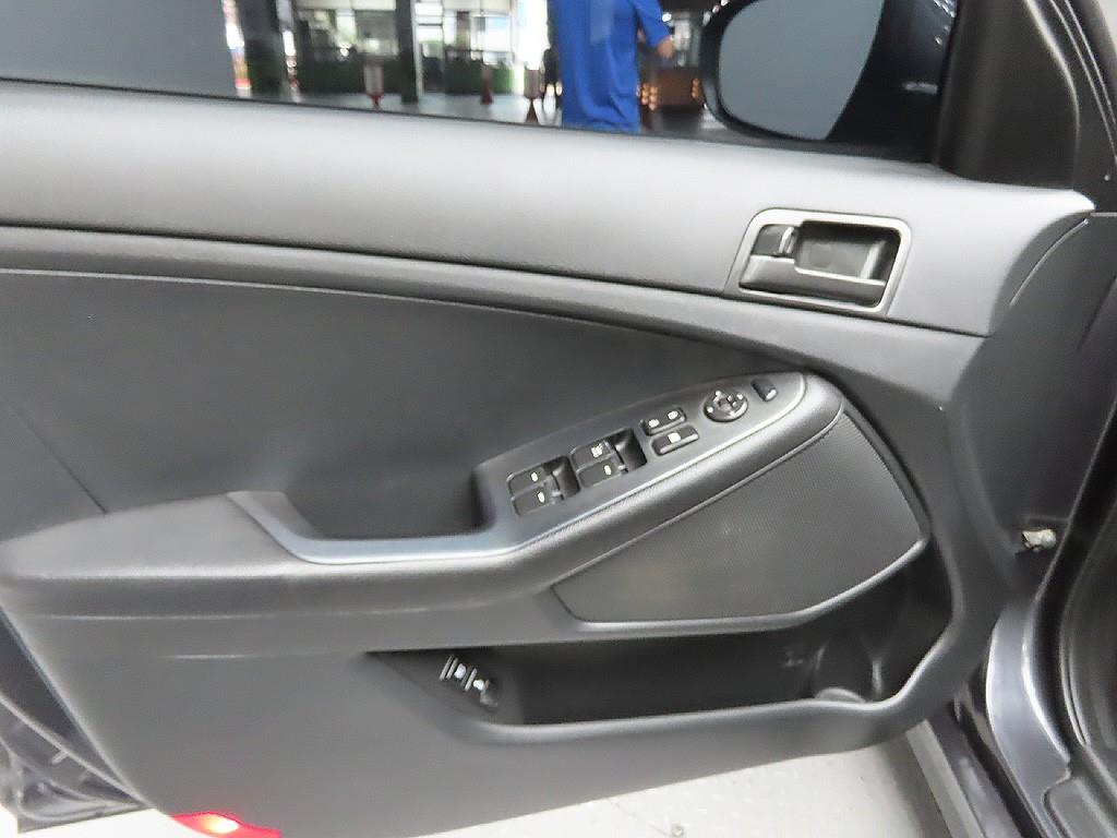 KIA K5 2013 Gris - Importación desde Corea - HF Imports Iquique - Foto 9