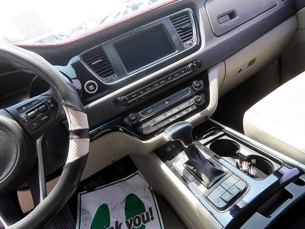KIA Carnival 2017 - Importación desde Corea - HF Imports Iquique - Foto 12