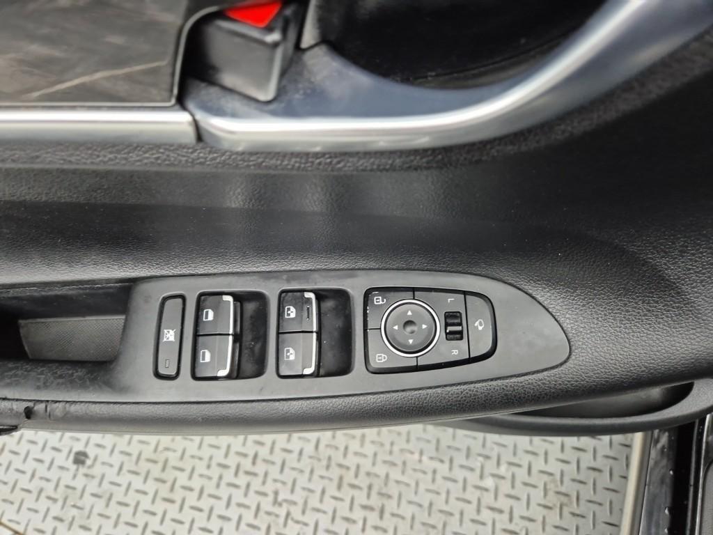 HYUNDAI Grandeur 2018 Negro - Importación desde Corea - HF Imports Iquique - Foto 19