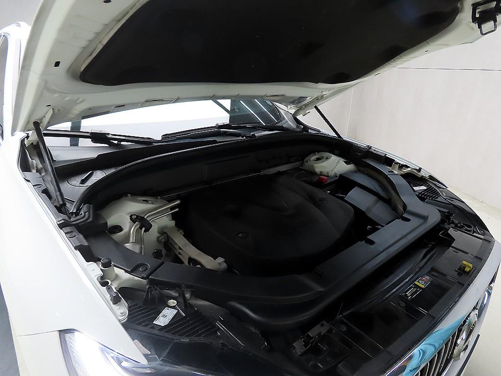 Volvo XC60 2018 Blanco - Importación desde Corea - HF Imports Iquique - Foto 19