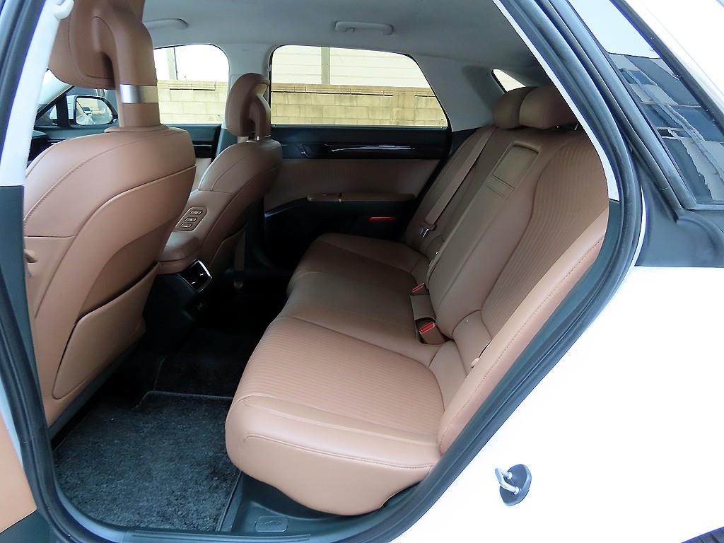 HYUNDAI Grandeur - Vista 6