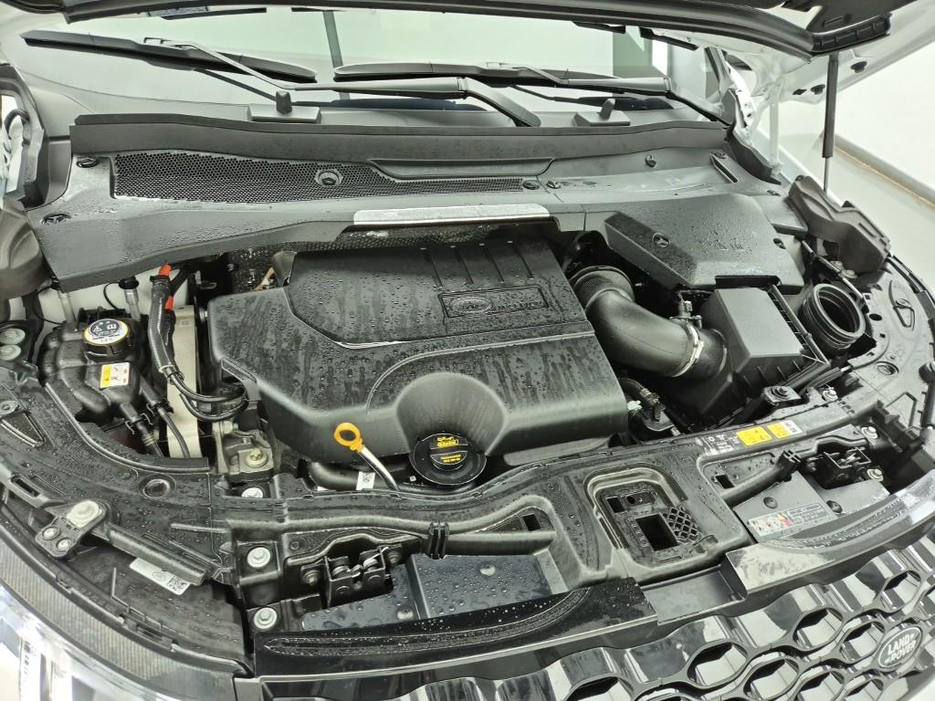 Land Rover Discovery Sports - Vista 6