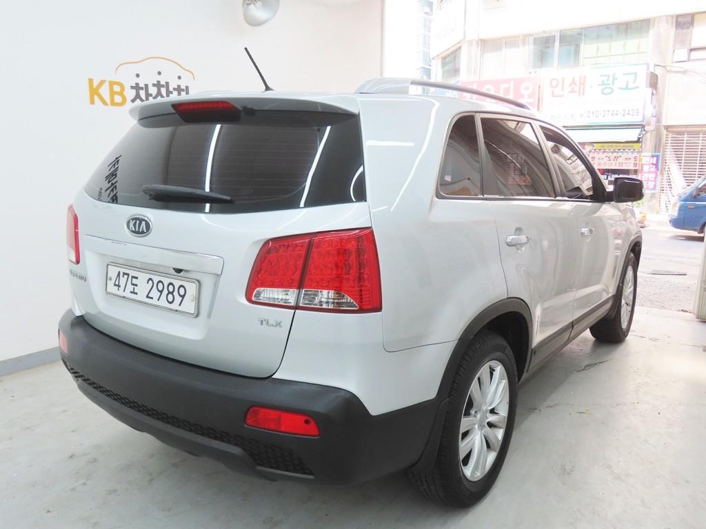 KIA Sorento - Vista 3