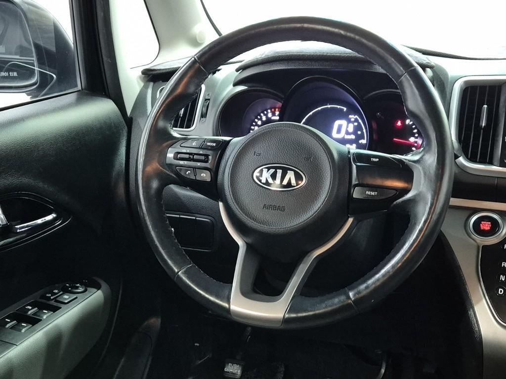 KIA Ray - Vista 9