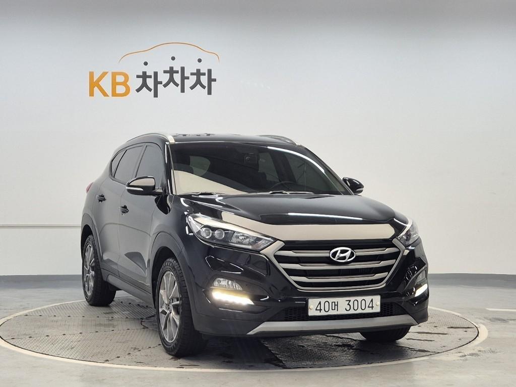HYUNDAI Tucson - Vista 4