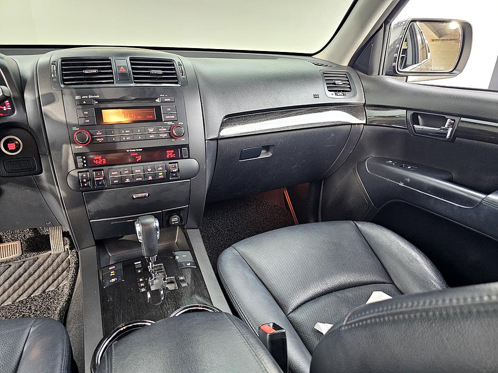 KIA Mohave - Vista 9