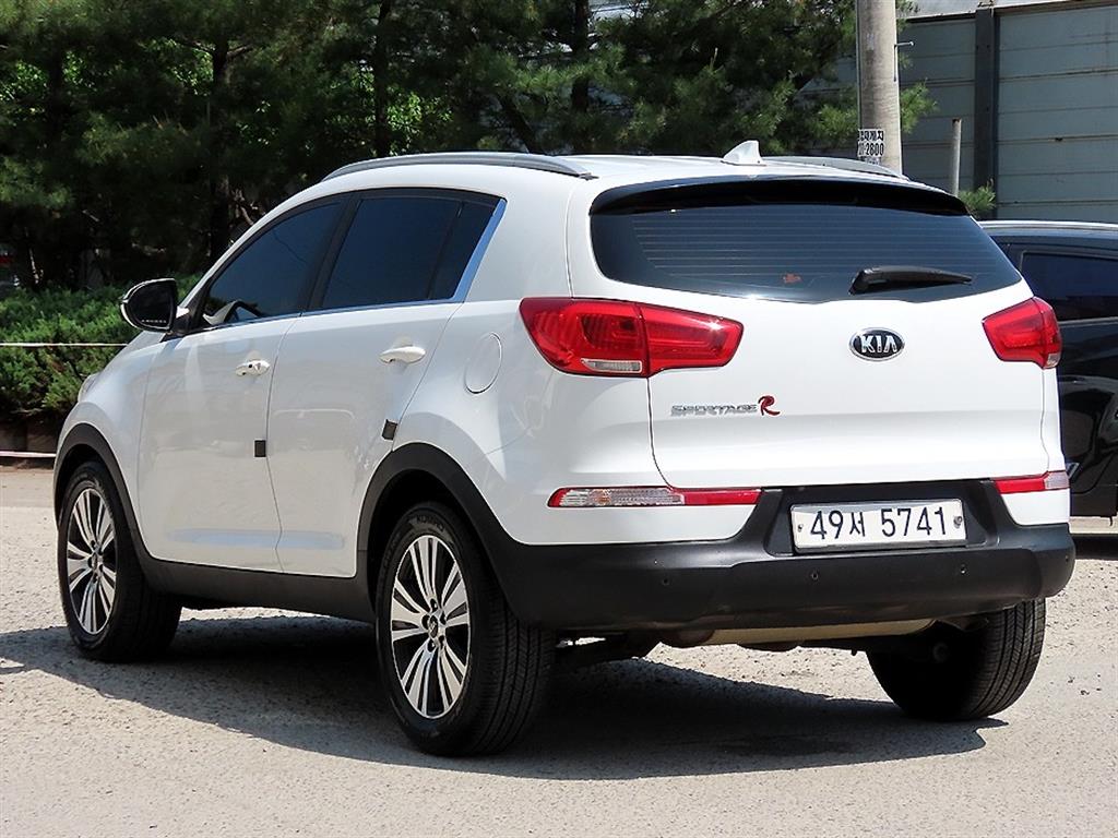 KIA Sportage - Vista 3