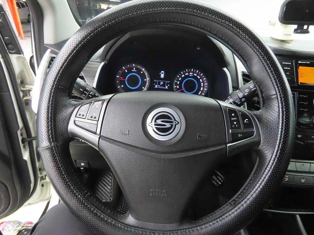 Ssangyong Korando - Vista 8