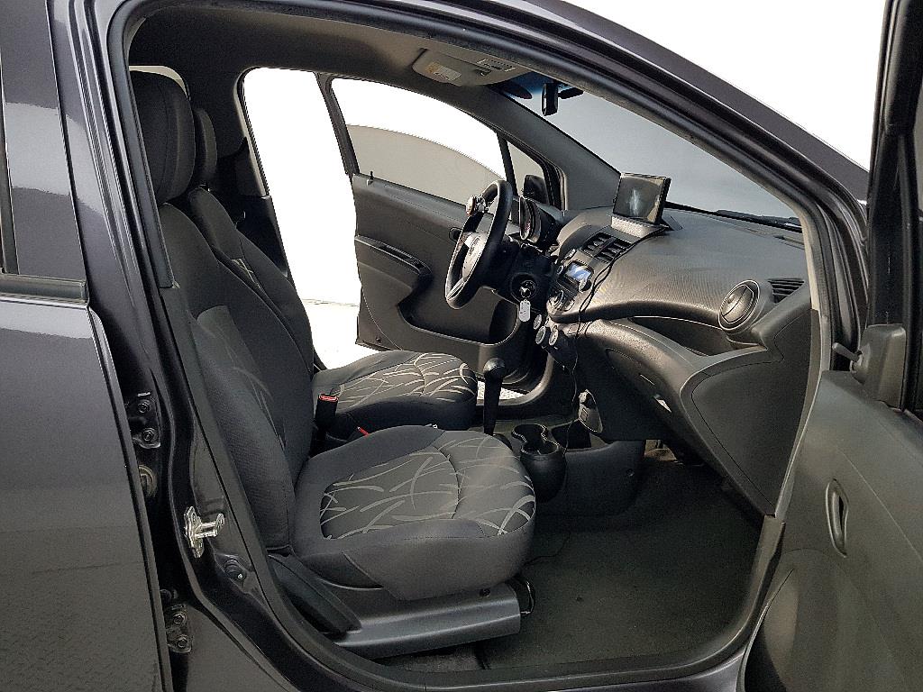 Chevrolet Spark 2014 Negro - Importación desde Corea - HF Imports Iquique - Foto 17