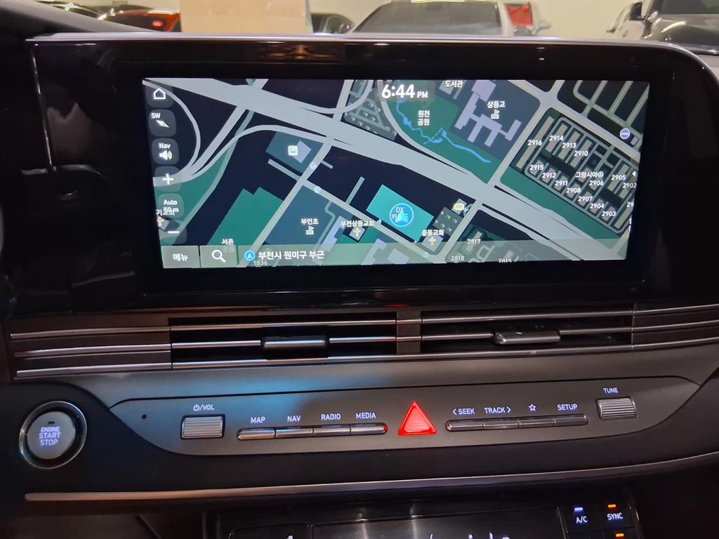 HYUNDAI Grandeur - Vista 11