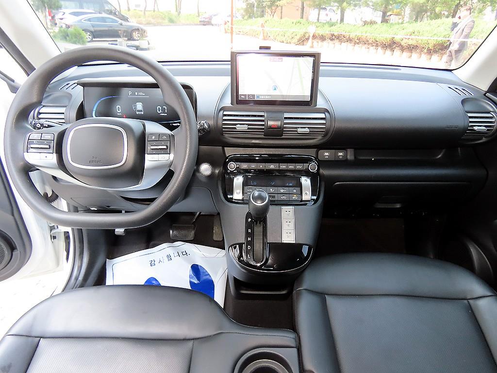 HYUNDAI Casper - Vista 7